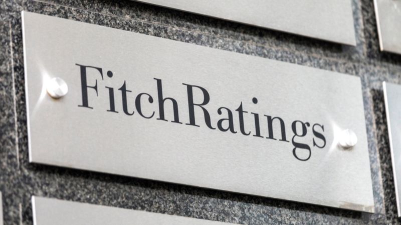 Agencja ratingowa Fitch potwierdziła rating kredytowy Polski, zmieniając perspektywę na negatywną