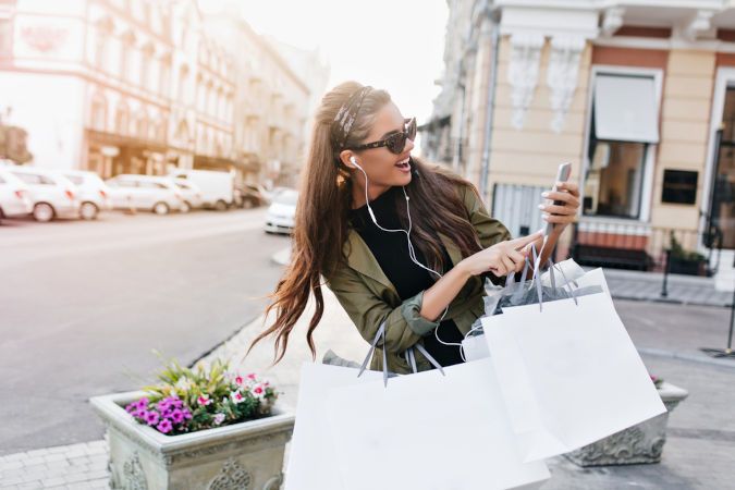 Sprzedaż detaliczna marzec 2025