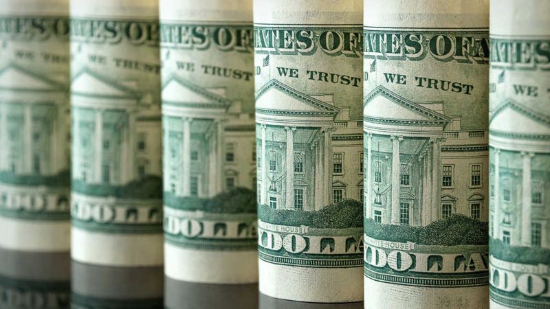 Dlaczego złoty słabnie?