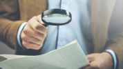 Fundusz ma zastąpić lokatę? Oto jak go wybrać, by się nie sparzyć