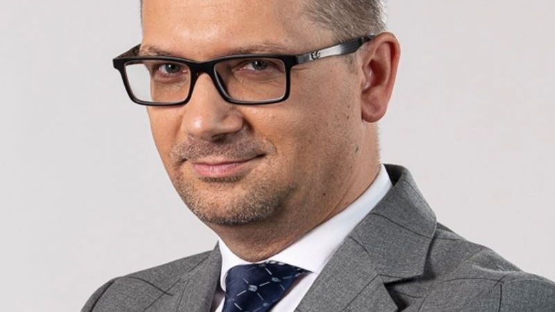 Zarzecki (RPP): nie dostrzegam uzasadnienia dla szybkiej obniżki stóp o 50 pb.