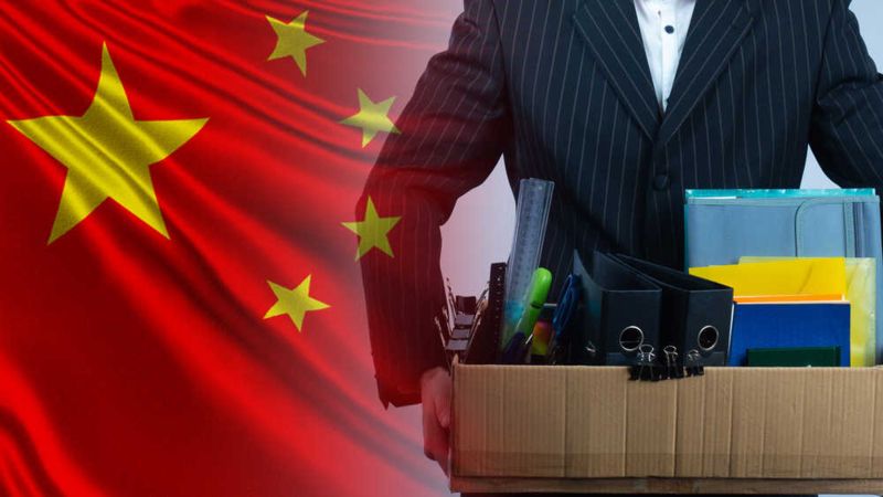 Chiny – chwiejąca się potęga