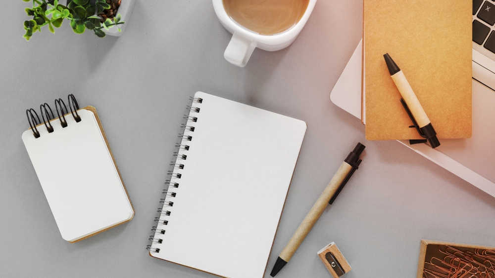 Podsumowanie tygodnia na rynkach (2025-11-07) – stopy w dół, złoto w dół, dolar w górę